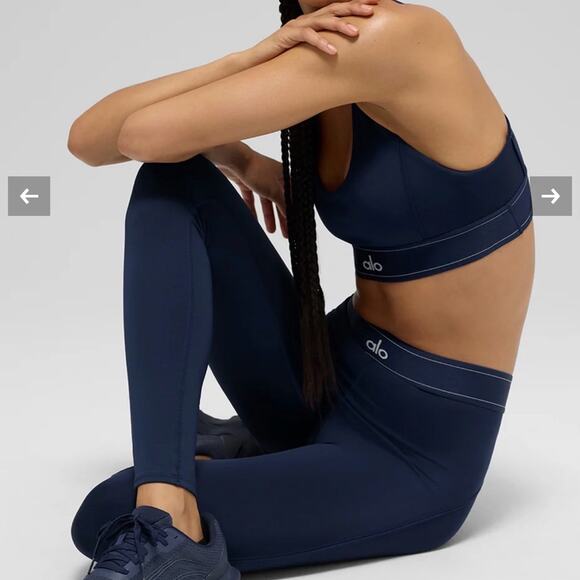 ALO Yoga Pants - ALO Yoga Navy High-Waist Airlift Leggings bra suit up Navy large authentic NEW